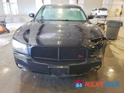 Piąte zdjęcie samochodu w środku: 2008 DODGE CHARGER R/T VIN:2B3KK53H48H159663 - miniatura