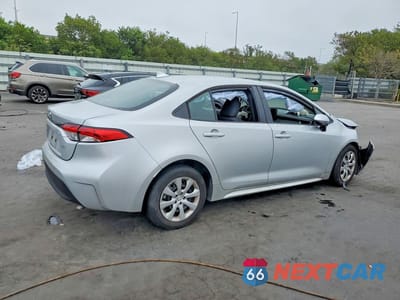 Trzecie zdjęcie samochodu z tyłu: 2024 TOYOTA COROLLA LE VIN:5YFB4MDE2RP134750 - miniatura