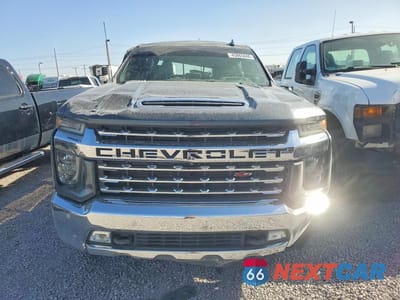 Piąte zdjęcie samochodu w środku: 2020 CHEVROLET SILVERADO K3500 LTZ VIN:1GC4YUEY1LF158252 - miniatura