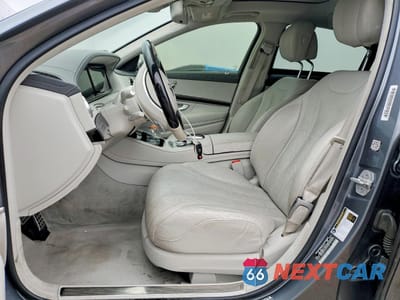 Zdjęcie 7 z 14 samochodu: 2017 MERCEDES-BENZ S 550 VIN:WDDUG8CB2HA315144 - miniatura