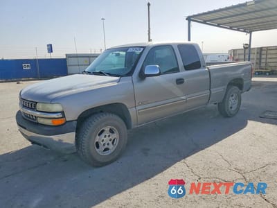 2000 CHEVROLET SILVERADO K1500 2GCEK19TXY1186455 - główne zdjęcie licytacji z USA - miniatura