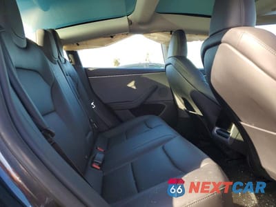 Zdjęcie 10 z 12 samochodu: 2025 TESLA MODEL 3 VIN:5YJ3E1EA1SF921055 - miniatura