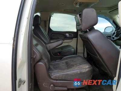 Zdjęcie 11 z 14 samochodu: 2012 CADILLAC ESCALADE ESV PLATINUM VIN:1GYS4KEF9CR204621 - miniatura