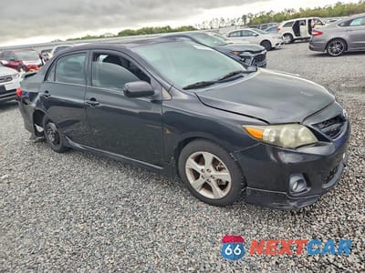 Czwarte zdjęcie samochodu z boku: 2011 TOYOTA COROLLA S VIN:2T1BU4EE2BC581163 - miniatura