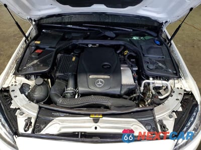 Zdjęcie 11 z 12 samochodu: 2015 MERCEDES-BENZ C 300 4MATIC VIN:55SWF4KB8FU060647 - miniatura