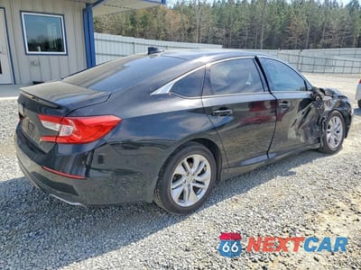 Trzecie zdjęcie samochodu z tyłu: 2020 HONDA ACCORD LX VIN:1HGCV1F14LA002015 - miniatura