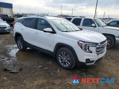 Czwarte zdjęcie samochodu z boku: 2022 GMC TERRAIN SLT VIN:3GKALVEV2NL111290 - miniatura