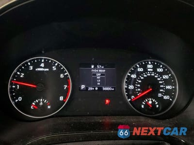 Zdjęcie 9 z 13 samochodu: 2023 KIA SELTOS S VIN:KNDEUCAA0P7467116 - miniatura