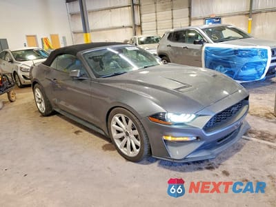 Czwarte zdjęcie samochodu z boku: 2021 FORD MUSTANG VIN:1FATP8UH0M5110536 - miniatura