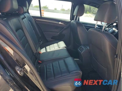 Zdjęcie 10 z 12 samochodu: 2015 VOLKSWAGEN GTI VIN:3VW5T7AU6FM004368 - miniatura
