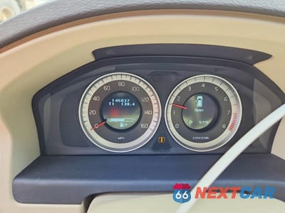 Zdjęcie 9 z 12 samochodu: 2011 VOLVO XC70 T6 VIN:YV4902BZ7B1111962 - miniatura