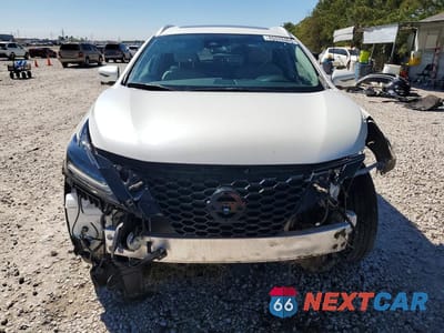 Piąte zdjęcie samochodu w środku: 2024 NISSAN MURANO PLATINUM VIN:5N1AZ2DJ9RC126616 - miniatura