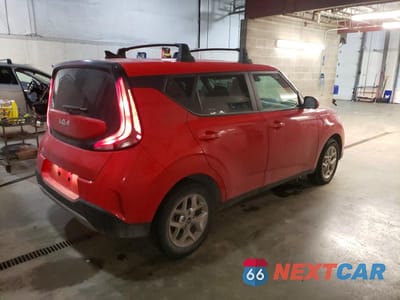 Trzecie zdjęcie samochodu z tyłu: 2024 KIA SOUL LX VIN:KNDJ23AU3R7221064 - miniatura