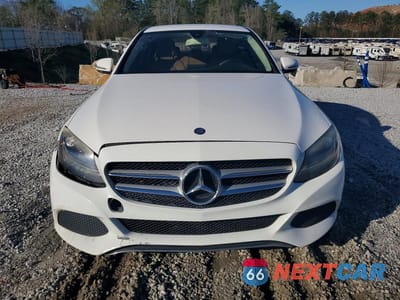 Piąte zdjęcie samochodu w środku: 2016 MERCEDES-BENZ C 300 VIN:55SWF4JB3GU170721 - miniatura