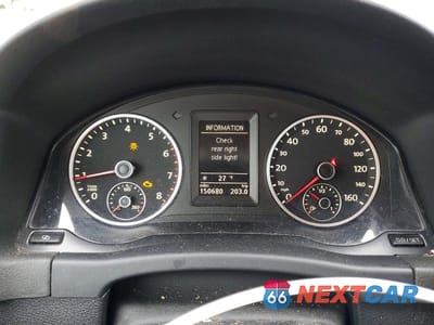 Zdjęcie 9 z 11 samochodu: 2011 VOLKSWAGEN TIGUAN S VIN:WVGBV7AX3BW553820 - miniatura