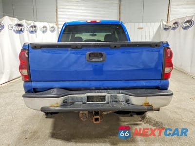 Zdjęcie 6 z 11 samochodu: 2004 CHEVROLET SILVERADO K1500 VIN:2GCEK13T741393002 - miniatura