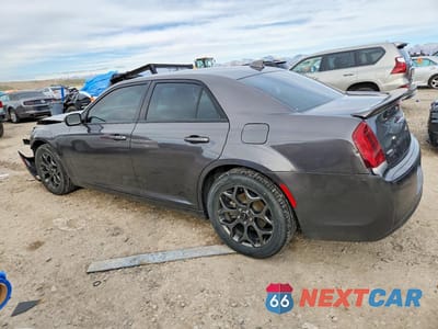 Drugie zdjęcie samochodu z przodu: 2018 CHRYSLER 300 S VIN:2C3CCAGG9JH314292 - miniatura