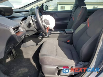 Zdjęcie 7 z 12 samochodu: 2024 TOYOTA PRIUS PRIME SE VIN:JTDACACU6R3012729 - miniatura