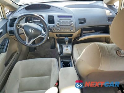 Zdjęcie 8 z 12 samochodu: 2009 HONDA CIVIC LX VIN:1HGFA16599L000737 - miniatura