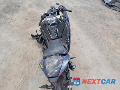 Zdjęcie 6 z 9 samochodu: 2023 KAWASAKI ZX636 K VIN:JKBZXJH13PA017620 - miniatura