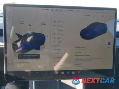 Zdjęcie 9 z 12 samochodu: 2026 TESLA MODEL Y VIN:7SAYGDED1TF378483 - miniatura