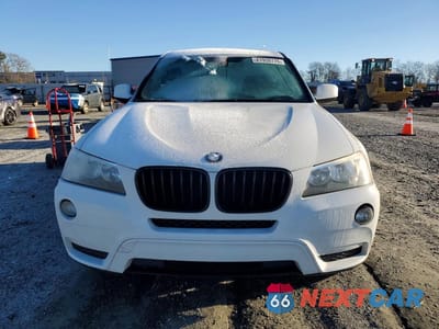Piąte zdjęcie samochodu w środku: 2014 BMW X3 VIN:5UXWX9C55E0D22725 - miniatura
