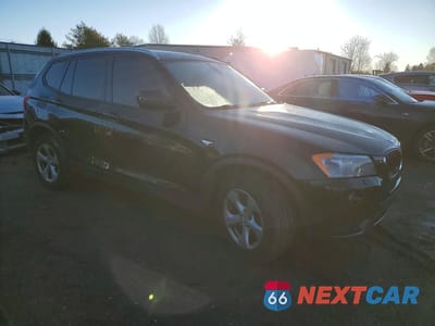 Czwarte zdjęcie samochodu z boku: 2011 BMW X3 VIN:5UXWX5C52BL715162 - miniatura