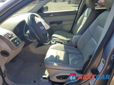 Zdjęcie 7 z 12 samochodu: 2005 VOLVO V50 2.4I VIN:YV1MW382952077768 - miniatura