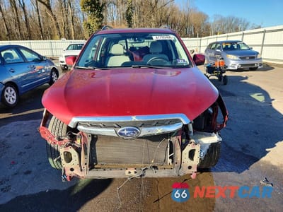 Piąte zdjęcie samochodu w środku: 2017 SUBARU FORESTER 2.5I PREMIUM VIN:JF2SJAEC7HH556738 - miniatura