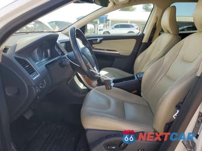 Zdjęcie 7 z 12 samochodu: 2017 VOLVO XC60 T5 INSCRIPTION VIN:YV440MDU9H2011629 - miniatura