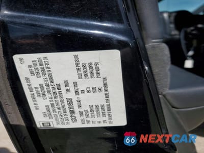 Zdjęcie 12 z 12 samochodu: 2000 CHEVROLET S TRUCK S10 VIN:1GCCT19WXY8195037 - miniatura