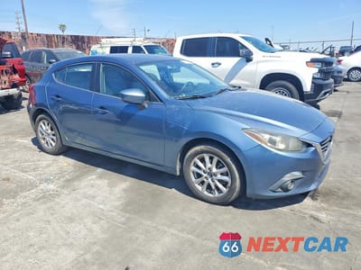 Czwarte zdjęcie samochodu z boku: 2016 MAZDA 3 TOURING VIN:JM1BM1L71G1279006 - miniatura