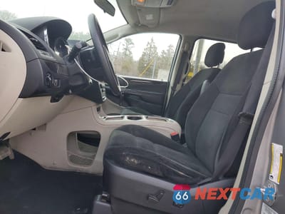Zdjęcie 7 z 14 samochodu: 2016 DODGE GRAND CARAVAN SXT VIN:2C4RDGCG3GR265170 - miniatura