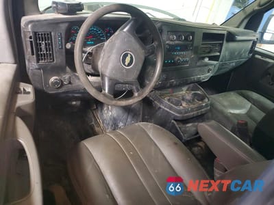 Zdjęcie 8 z 14 samochodu: 2014 CHEVROLET EXPRESS 3500 CARGO DELIVERY VAN VIN:1GCZGTBG4E1158549 - miniatura