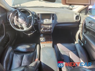 Zdjęcie 8 z 12 samochodu: 2009 NISSAN MAXIMA 3.5 S VIN:1N4AA51E59C844724 - miniatura