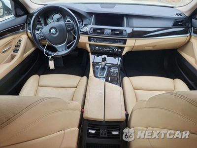 Zdjęcie 8 z 12 samochodu: 2016 BMW 528 I VIN:WBA5A5C51GG349710 - miniatura