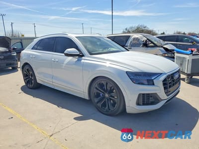 Czwarte zdjęcie samochodu z boku: 2019 AUDI Q8 PRESTIGE VIN:WA1CVAF1XKD008276 - miniatura