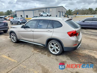 Drugie zdjęcie samochodu z przodu: 2015 BMW X1 SDRIVE28I VIN:WBAVM1C57FV498973 - miniatura