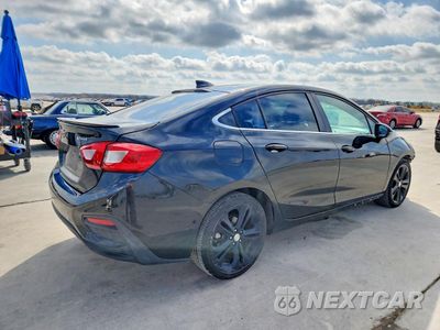 Trzecie zdjęcie samochodu z tyłu: 2018 CHEVROLET CRUZE PREMIER VIN:1G1BF5SM9J7176907 - miniatura
