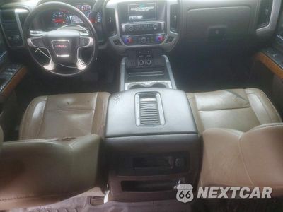 Zdjęcie 8 z 12 samochodu: 2018 GMC SIERRA C1500 SLT VIN:3GTP1NECXJG510915 - miniatura