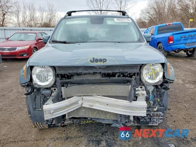 Piąte zdjęcie samochodu w środku: 2018 JEEP RENEGADE LATITUDE VIN:ZACCJBBBXJPH95767 - miniatura