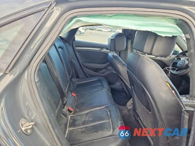 Zdjęcie 10 z 12 samochodu: 2019 AUDI A3 FWD 4D SEDAN TITANIUM PREMIUM VIN:WAUAUGFF1KA095627 - miniatura