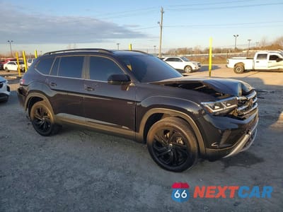 Czwarte zdjęcie samochodu z boku: 2023 VOLKSWAGEN ATLAS SE VIN:1V2HR2CA3PC513341 - miniatura