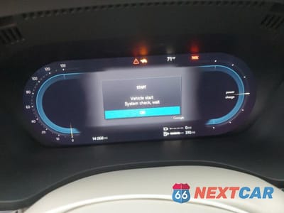 Zdjęcie 9 z 12 samochodu: 2025 VOLVO XC60 ULTRA VIN:YV4H60RM7S1164928 - miniatura