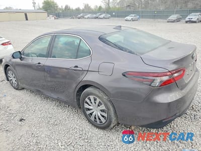 Drugie zdjęcie samochodu z przodu: 2023 TOYOTA CAMRY HYBRID LE VIN:4T1C31AK6PU609473 - miniatura