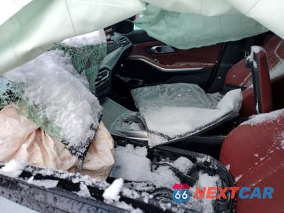 Zdjęcie 7 z 12 samochodu: 2024 BMW 330XI VIN:3MW89FF01R8E73666 - miniatura