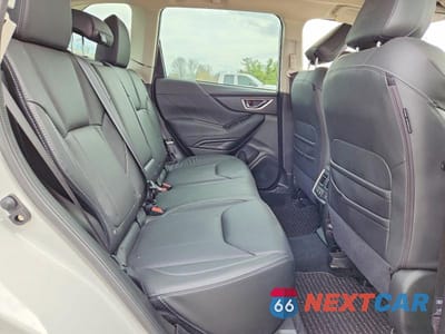 Zdjęcie 11 z 12 samochodu: 2023 SUBARU FORESTER TOURING VIN:JF2SKARC7PH550508 - miniatura
