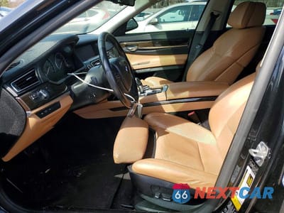 Zdjęcie 7 z 12 samochodu: 2012 BMW 750 XI VIN:WBAKC6C59CC395693 - miniatura