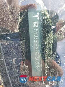 Zdjęcie 13 z 13 samochodu: 2023 TESLA MODEL 3 VIN:5YJ3E1EA2PF506785 - miniatura