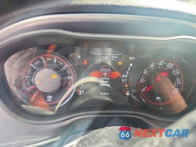 Zdjęcie 9 z 13 samochodu: 2020 DODGE CHALLENGER SXT VIN:2C3CDZGG5LH254395 - miniatura